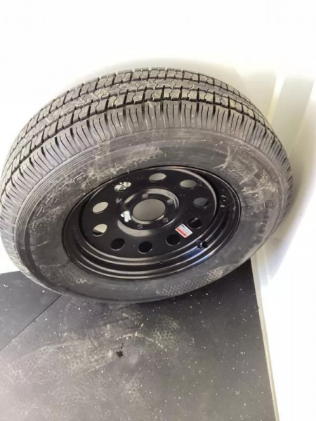 New 2026 Thuro-Bilt Renegade 2 Horse Trailer-1' Added Length- Extra Divider Catch-Swing Out Saddle Rack-Water Tank Horse Trailer