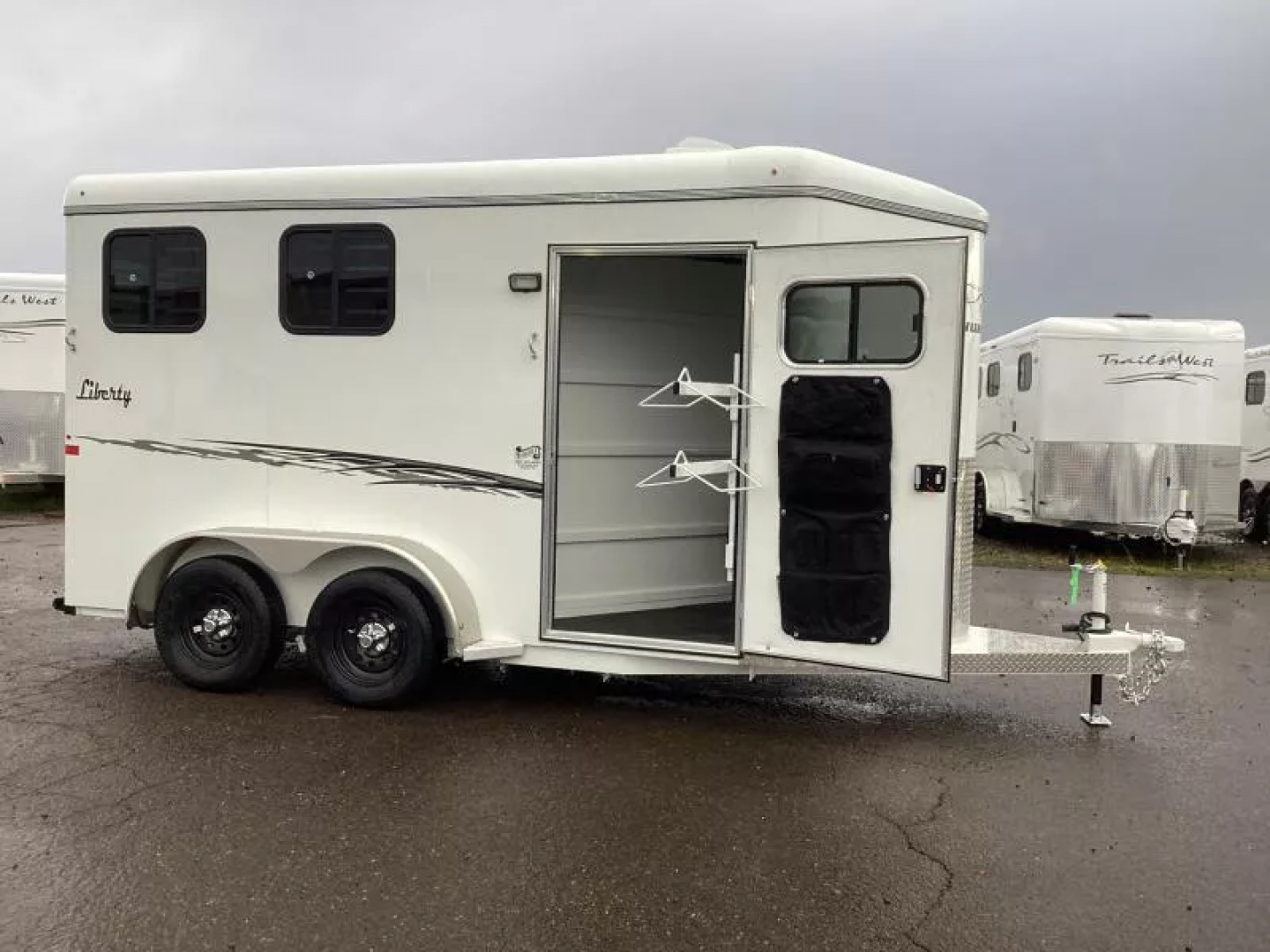 New 2026 Thuro-Bilt Liberty Warmblood - 7'6'' Tall - Water Tank - Swingout Saddle Tree - Adjustable Divider 2 Horse Trailer