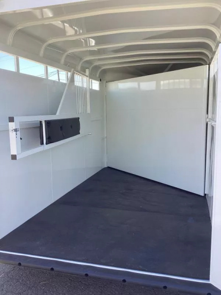 New 2026 Thuro-Bilt Wrangler 2 Horse Trailer-Telescoping Padded Dividers-Swing-Out Saddle Tree- Spare Tire- Extra Divider Catch Horse Trailer