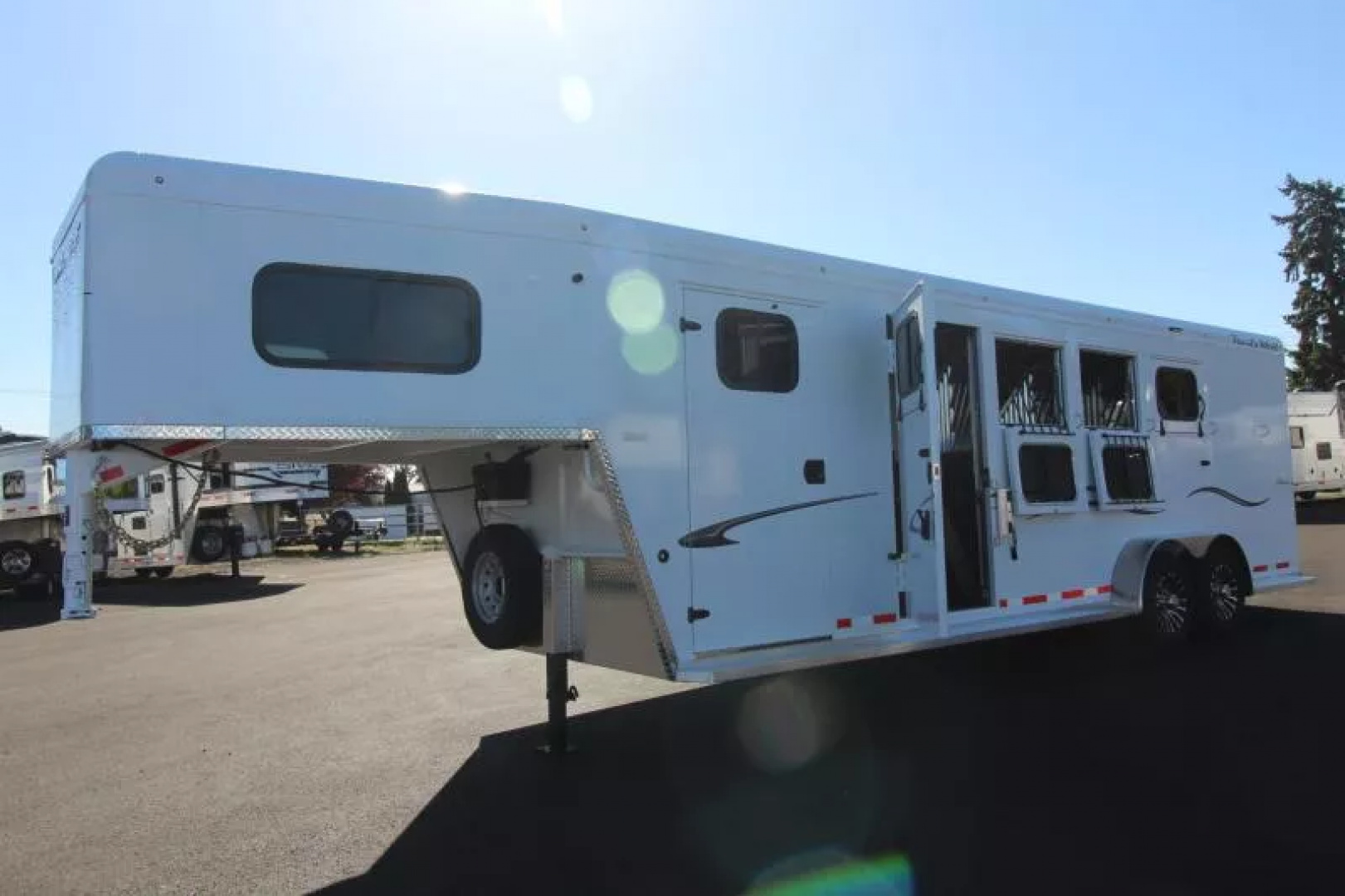 New 2026 Trails West Classic 4 Horse 5x10 SUPER TACK - Comfort Package - Escape Door - Stud Panel - 4 Horse Trailer