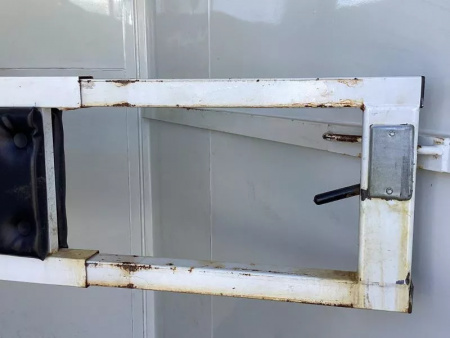 Used 2019 Thuro-Bilt Wrangler 2 Horse Trailer-Telescoping Padded Dividers-Swing-Out Saddle Tree- Spare Tire- Extra Divider Catch Horse Trailer