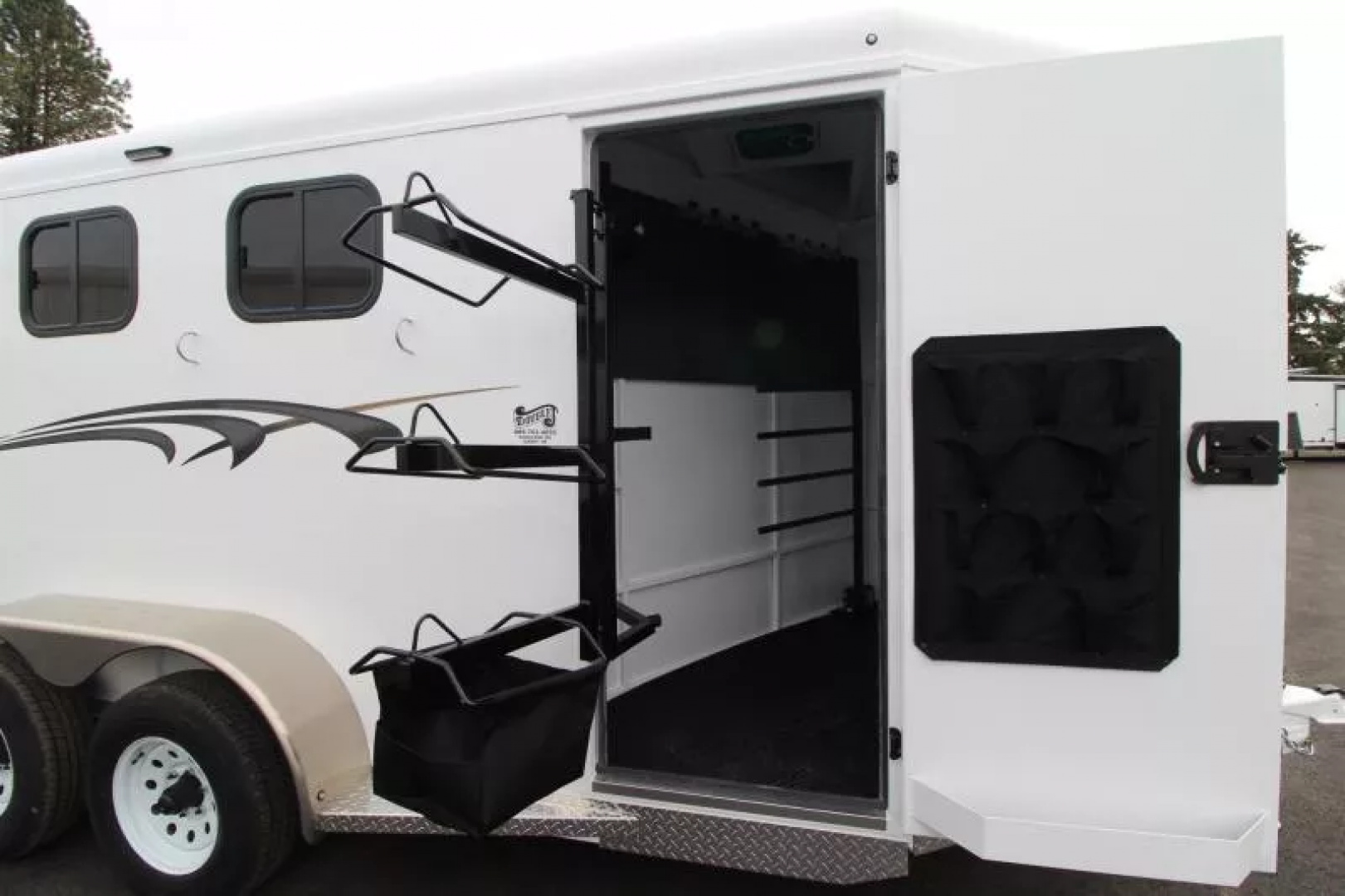 New 2026 Trails West Adventure MX II Horse Trailer