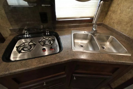 Used 2022 Exiss Endeavor 8312 - 12'sw LQ w/ Slide-8'W-3 Horse aluminum Trailer