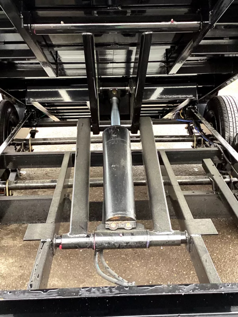 New 2026 Delco Dump Trailer 5x10 7K - Spreader gate - 18" sides - slide in ramps Dump Trailer