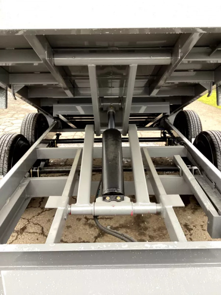 New 2026 Delco Dump Trailer 5x10 7K - Spreader gate - Jet Grey - 18" sides - slide in ramps Dump Trailer