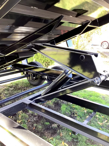 New 2026 Delco Dump Trailer 7x14 -14K - Split/Spreader gate - Black- 2' Solid Sides, 6' slide in ramps