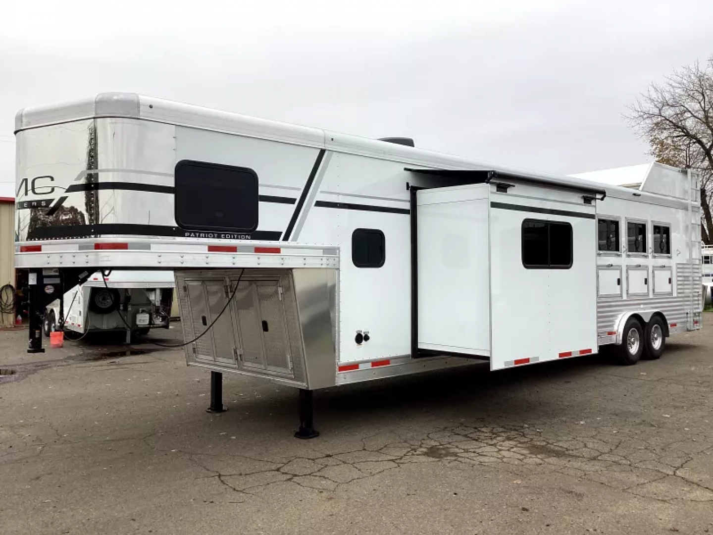 New 2026 SMC Patriot 8414SSR  8'T 8'W 13ft SW - SOFA & DINETTE - Solar - Slide Out - ALL REAL WOOD INT. -LOADED! 4 Horse Aluminum Trailer