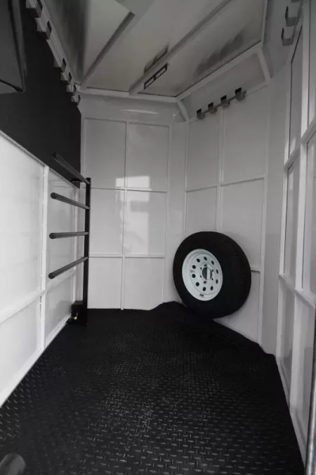 New 2026 Trails West Adventure MX II 3 Horse Trailer - Swing Out Saddle Rack