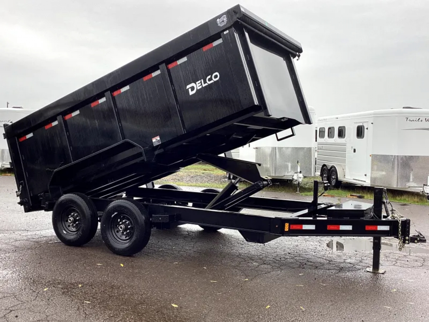 New 2025 Delco 7x14 w/ 4' sides- split/spreader gate- scissor lift-tarp kit!