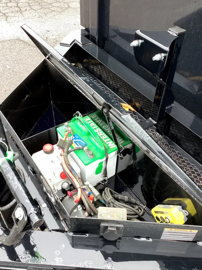 New 2025 Delco 7x14 w/ 4' sides- split/spreader gate- scissor lift-tarp kit!