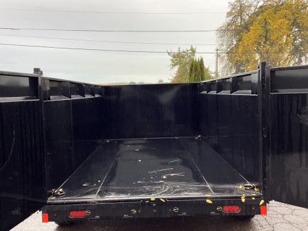 New 2025 Delco 7x14 w/ 4' sides- split/spreader gate- scissor lift-tarp kit!