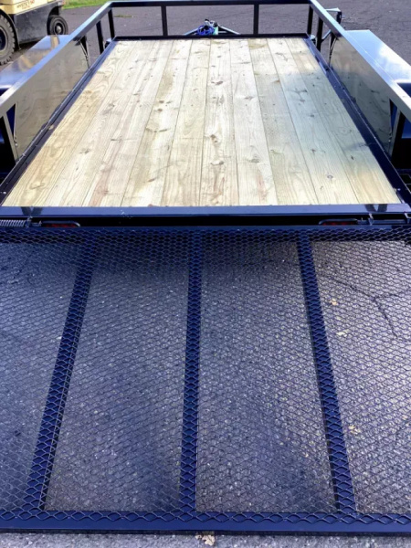 New 2026 Delco U512 Utility Trailer-Straight Deck w/ 4' Ramp Gate
