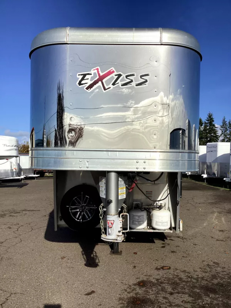 Used 2019 Exiss Escape 7204 - 4ft SW LQ Weekender 2 Horse Trailer - Ramp - Rear Tack-Elec Awning