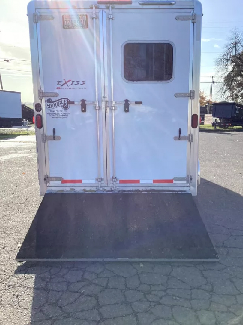 Used 2019 Exiss Escape 7204 - 4ft SW LQ Weekender 2 Horse Trailer - Ramp - Rear Tack-Elec Awning