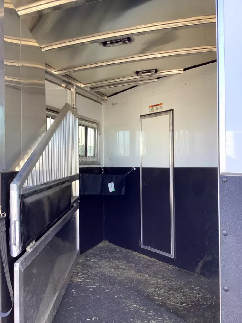 Used 2019 Exiss Escape 7204 - 4ft SW LQ Weekender 2 Horse Trailer - Ramp - Rear Tack-Elec Awning