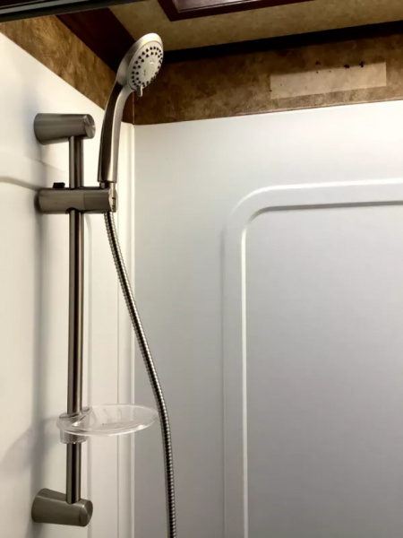 Used 2019 Exiss Escape 7204 - 4ft SW LQ Weekender 2 Horse Trailer - Ramp - Rear Tack-Elec Awning