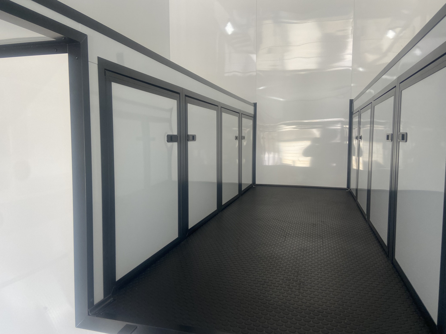 New United UATGN 8.5X40 Stacker