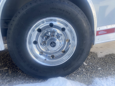 New United UATGN 8.5X40 Stacker