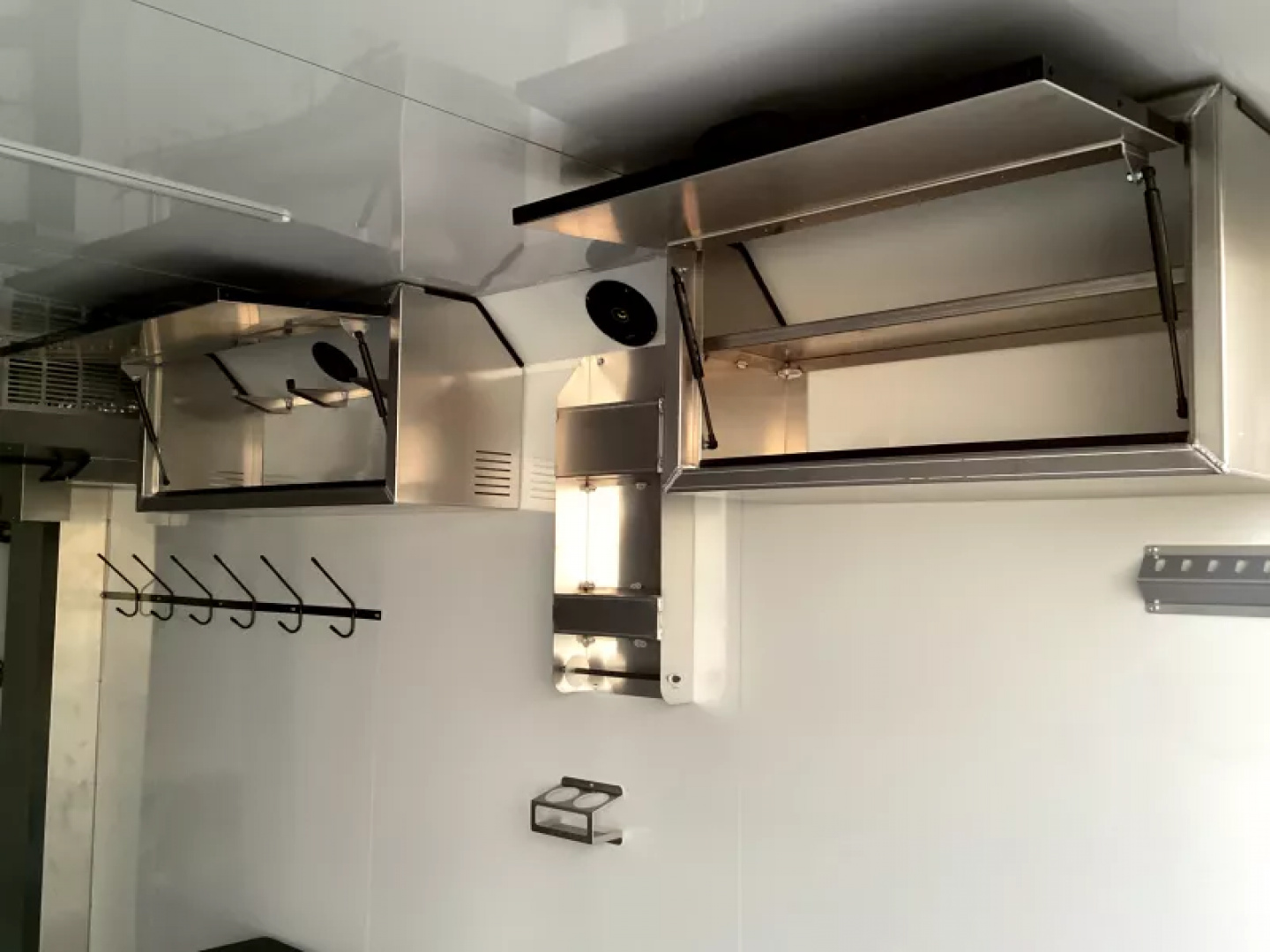 New 2026 Trails West  20ft. Snowmobile Trailer - Altitude Package - White w/ Black Roof Rail - Power Rear Ramp