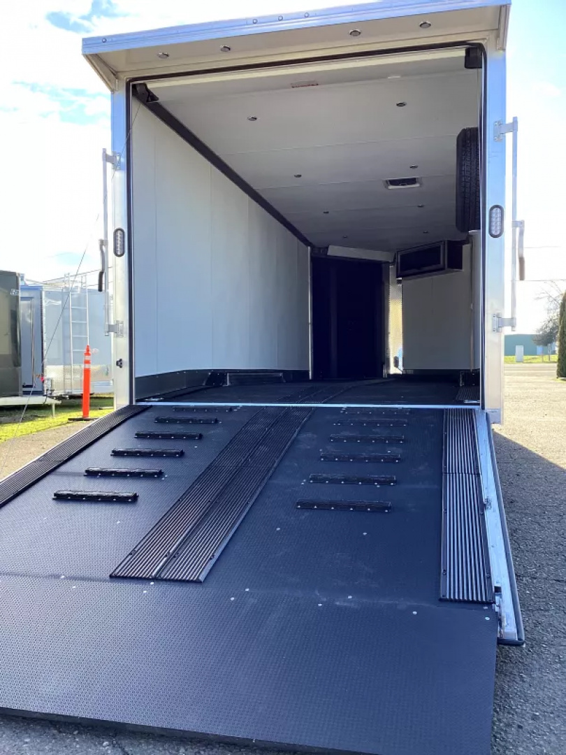 New 2026 Mission 8.5 x 22 Enclosed All-Sport Peak Value-15" aluminum wheels-78"T side access door-3" addt'l box height