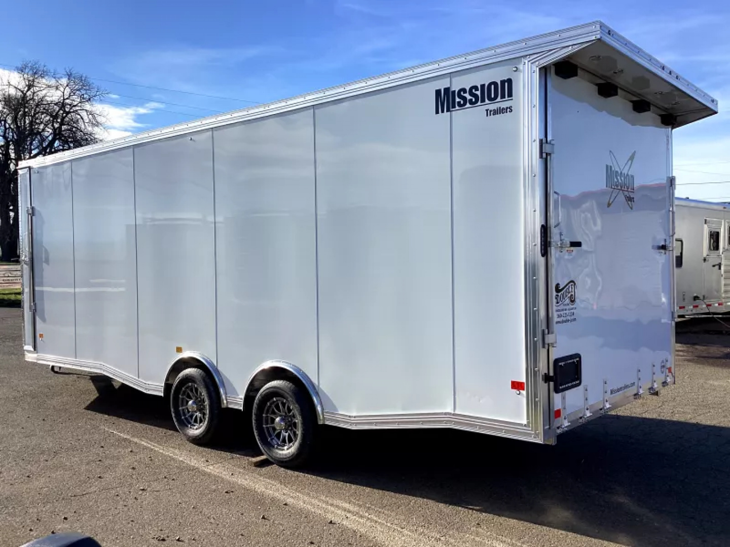 New 2026 Mission 8.5 x 22 Enclosed All-Sport Peak Value-15" aluminum wheels-78"T side access door-3" addt'l box height