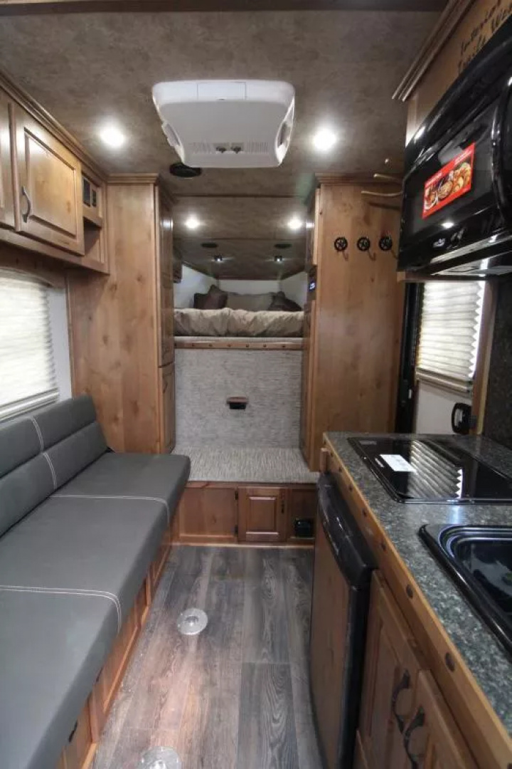 Used 2023 Trails West Classic 10x10 Living Quarters 3 Horse Trailer
