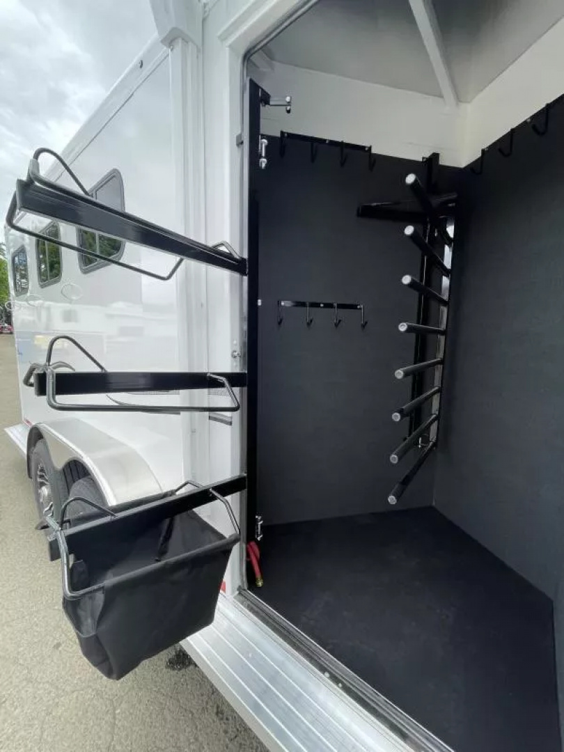 Used 2023 Trails West Classic 10x10 Living Quarters 3 Horse Trailer