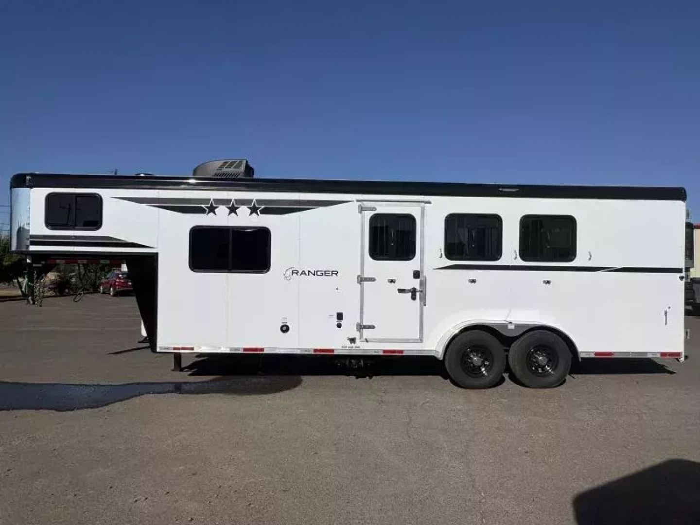 New 2026 Bison Ranger 7308 - 8' SW LQ -Sofa- Lined & Insulated Horse Area Ceiling