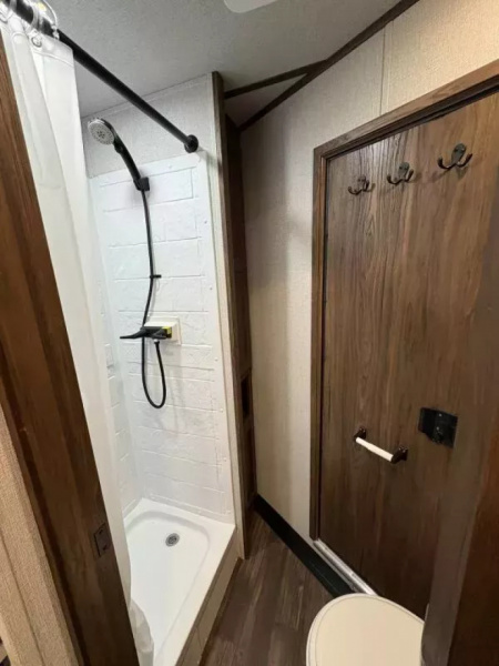 New 2026 Bison Ranger 7308 - 8' SW LQ -Sofa- Lined & Insulated Horse Area Ceiling