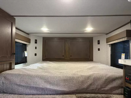 New 2026 Bison Ranger 7308 - 8' SW LQ -Sofa- Lined & Insulated Horse Area Ceiling