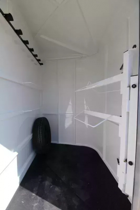 New 2026 Thuro-Bilt Renegade 2 Horse Trailer - 1' Added Length-Extra Divider Catch Horse Trailer