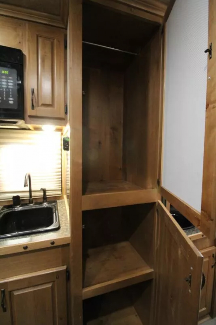 Used 2020 Trails West Sierra 10x15 LQ w/ Slide-out 3 Horse Trailer