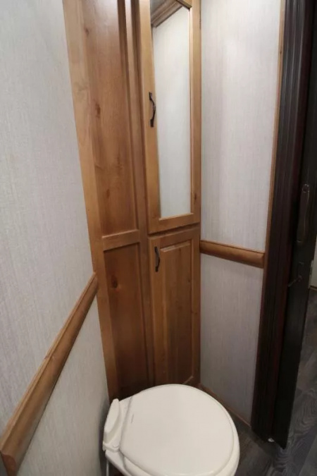 Used 2020 Trails West Sierra 10x15 LQ w/ Slide-out 3 Horse Trailer