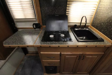 Used 2020 Trails West Sierra 10x15 LQ w/ Slide-out 3 Horse Trailer