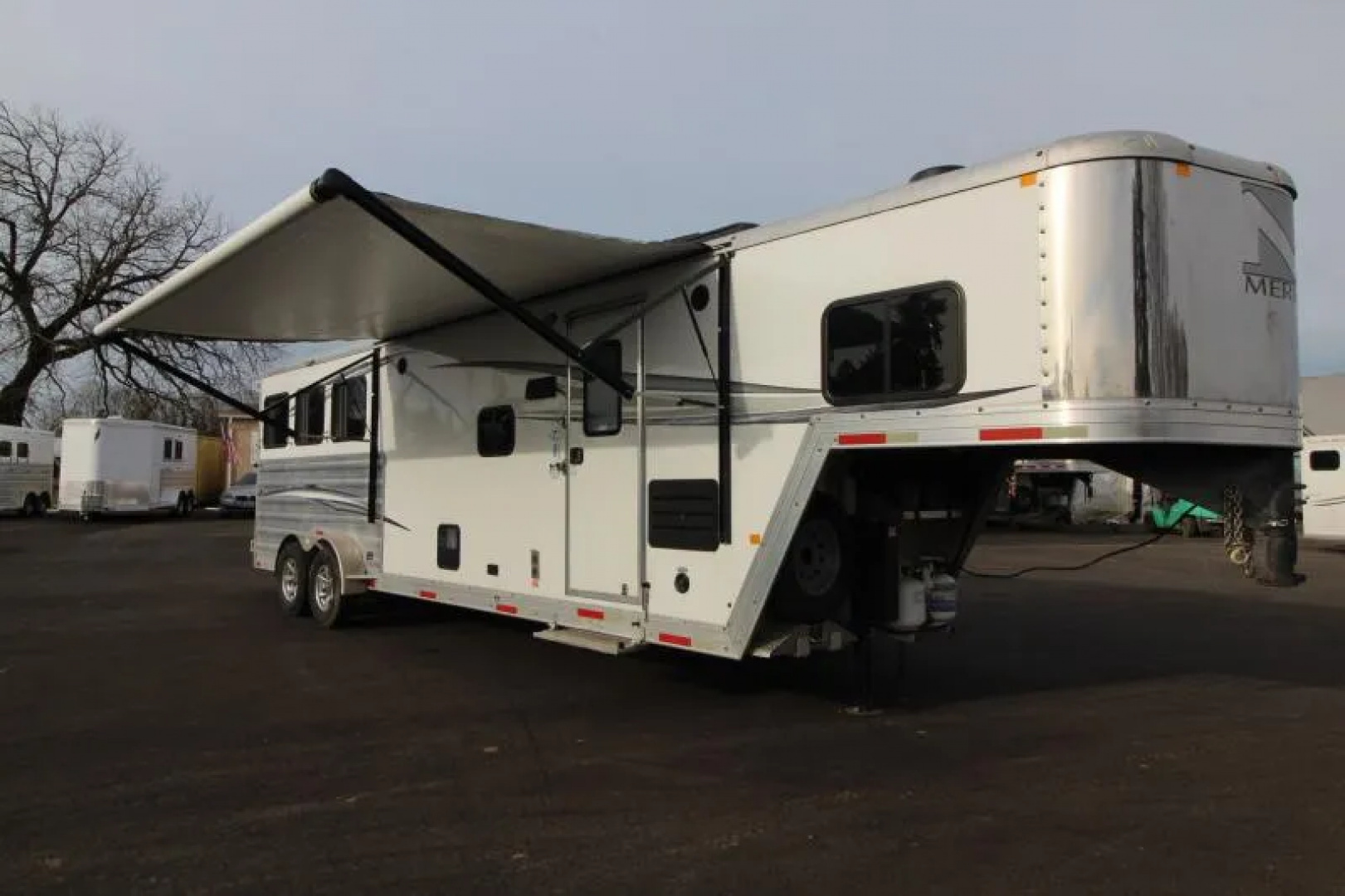 Used 2021 Merhow Next Gen 11' SW LQ w/ Slide Out -3 Horse Trailer - Stud Wall - Escape Door