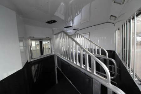 Used 2021 Merhow Next Gen 11' SW LQ w/ Slide Out -3 Horse Trailer - Stud Wall - Escape Door