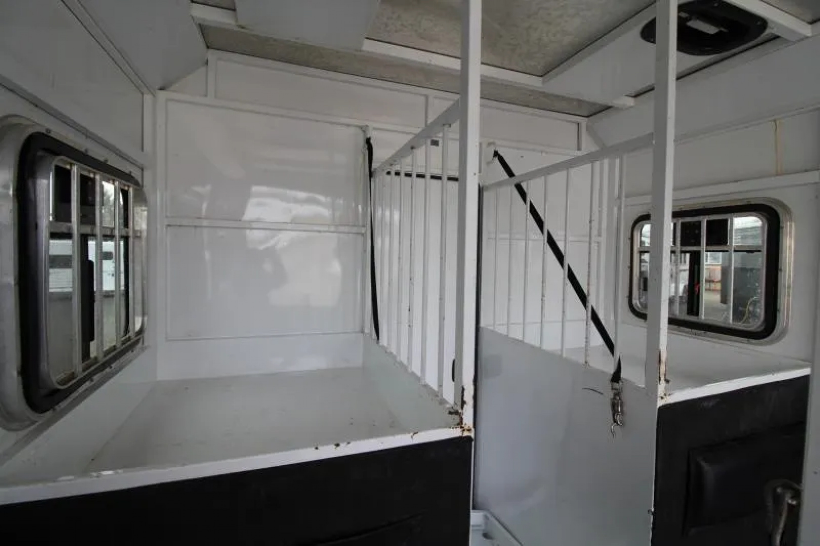 Used 2022 Trails West Royale SxST Warmblood 2 Horse Straight Load Trailer