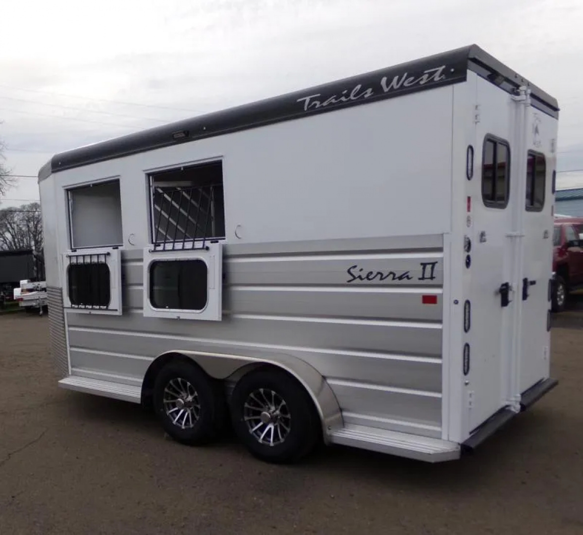 New 2026 Sierra II 2 Horse Bumper Pull Trailer-Extra Tall-Slant Load-Extruded Aluminum Exterior-Drop Down Feed Windows-Water Tank