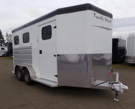 New 2026 Sierra II 2 Horse Bumper Pull Trailer-Extra Tall-Slant Load-Extruded Aluminum Exterior-Drop Down Feed Windows-Water Tank