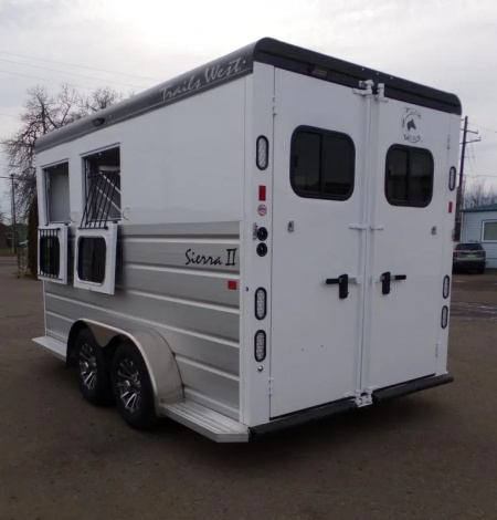 New 2026 Sierra II 2 Horse Bumper Pull Trailer-Extra Tall-Slant Load-Extruded Aluminum Exterior-Drop Down Feed Windows-Water Tank