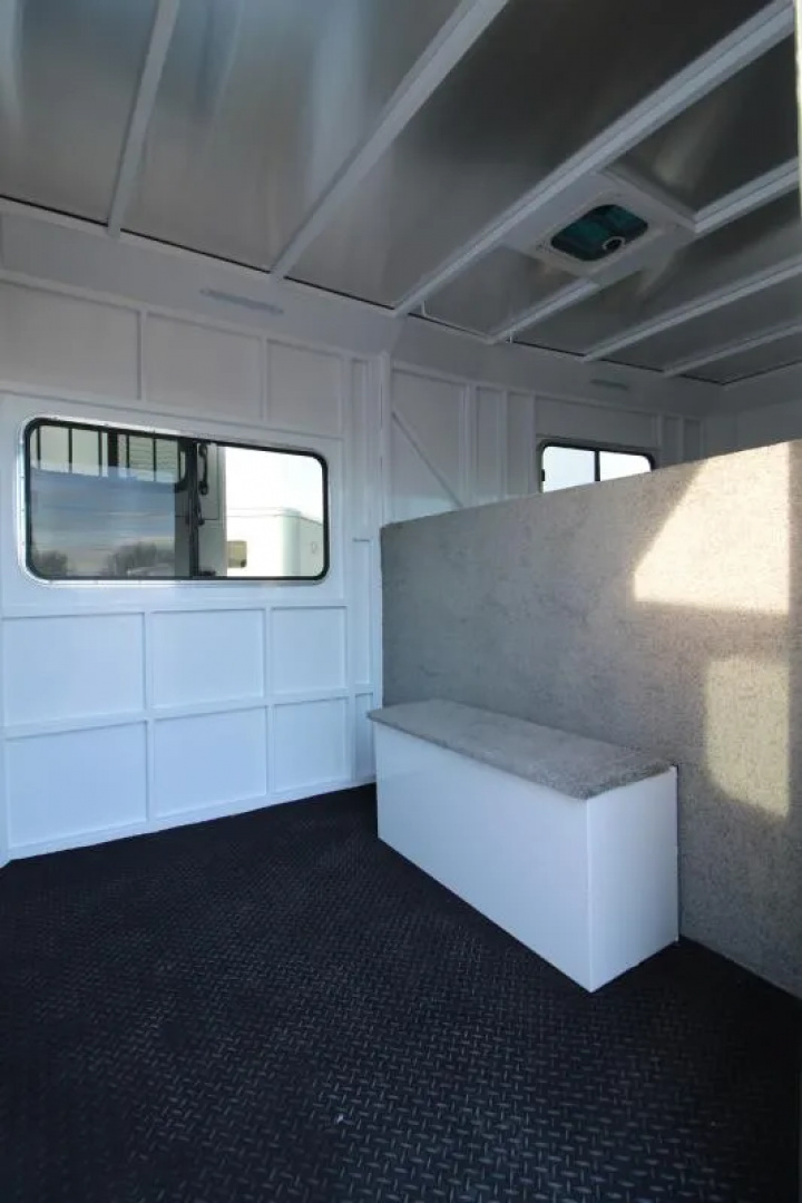 New 2026 Trails West Classic Warmblood 3 Horse Gooseneck Trailer w/ Side tack & Escape Door