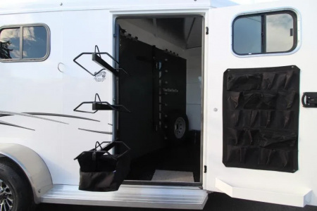 New 2026 Trails West Classic II 3 Horse Trailer - Nice Tack Room!