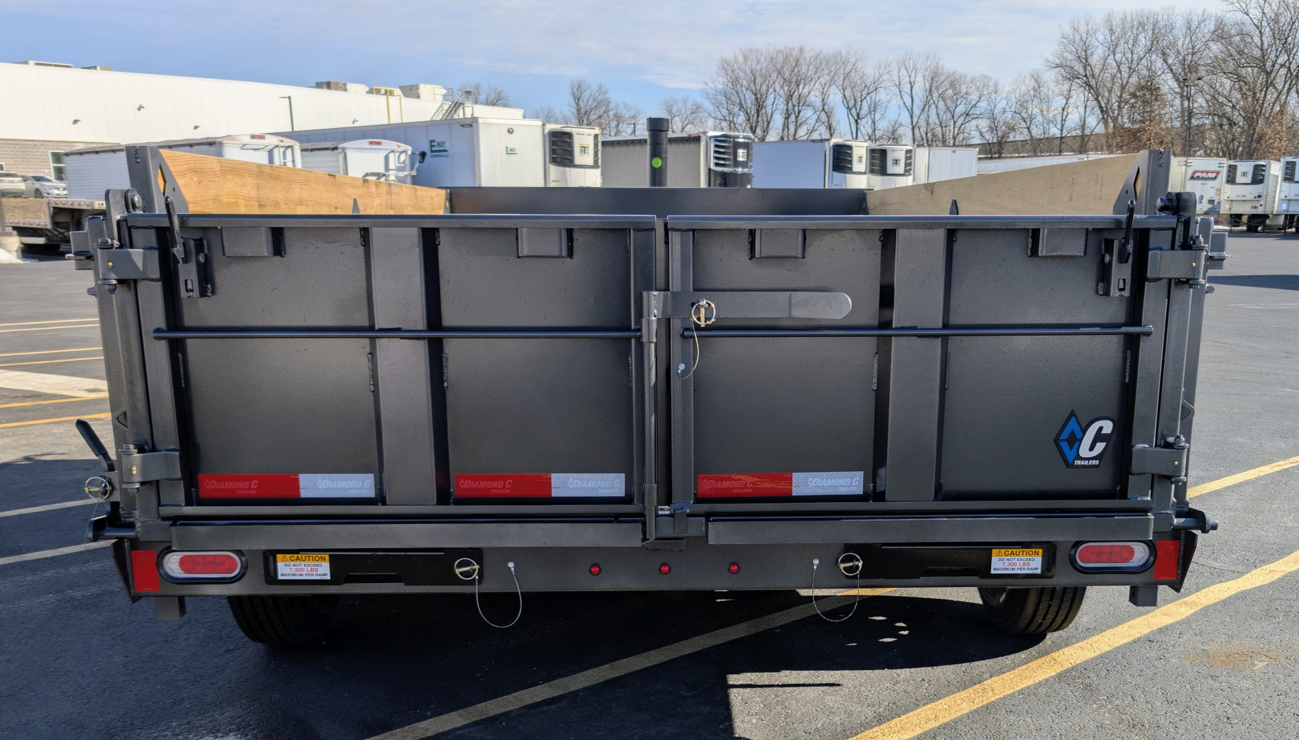 New Diamond C LPT-207 14' Telescopic, 14.9K (GVWR) Dump Trailer