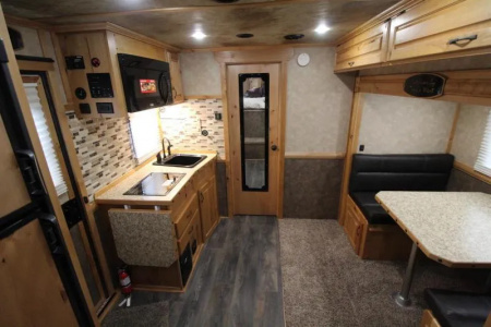 Used 2019 Trails West Sierra 11x15 w/ Slide out 3 Horse Trailer