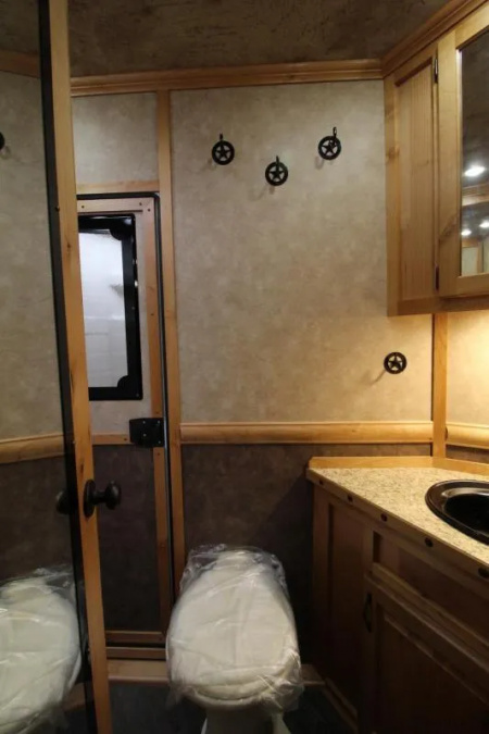 Used 2019 Trails West Sierra 11x15 w/ Slide out 3 Horse Trailer