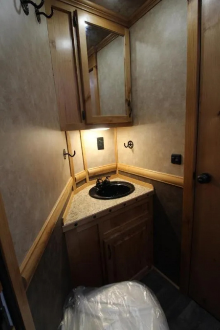 Used 2019 Trails West Sierra 11x15 w/ Slide out 3 Horse Trailer