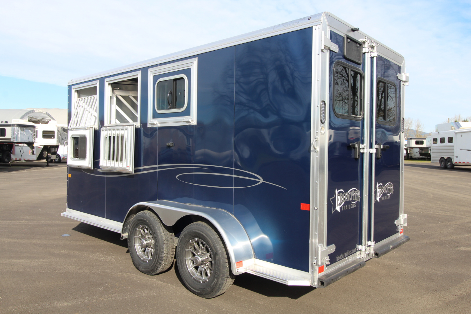 New 2026 Frontier Strider 3 Horse Aluminum Trailer