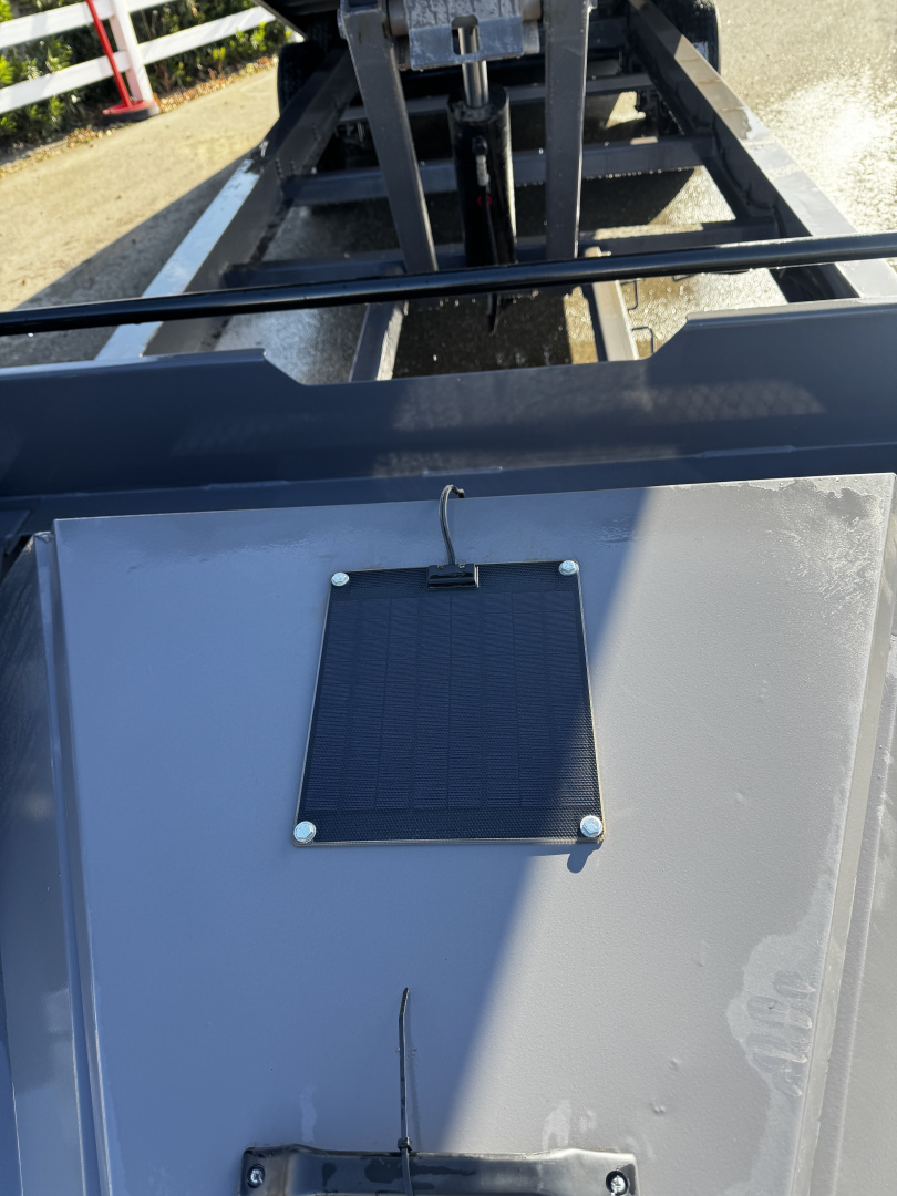New 2026 RawMaxx EQ-DO-TILT DTX Deckover Trailer