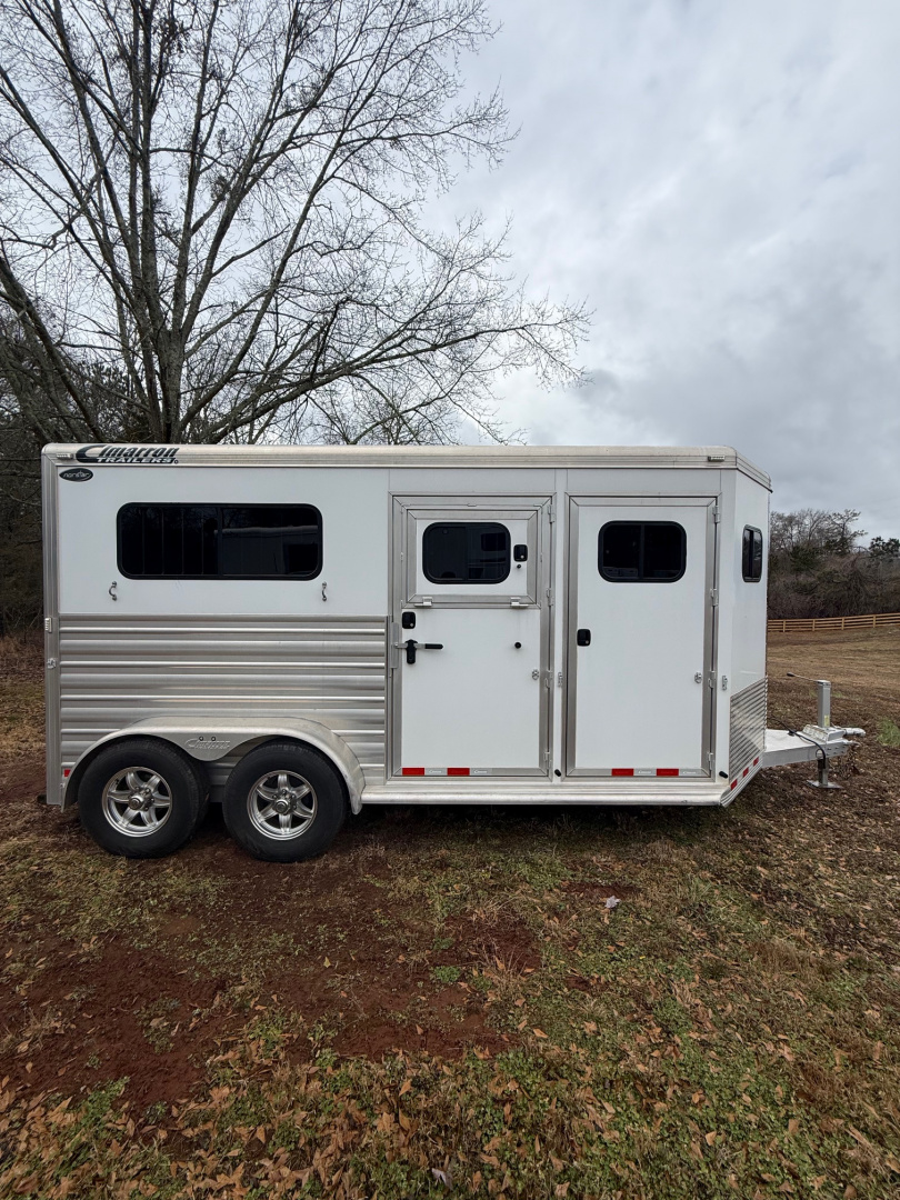 Consignment 2018 Cimarron Trailers Norstar NS2BT XL Horse Trailer