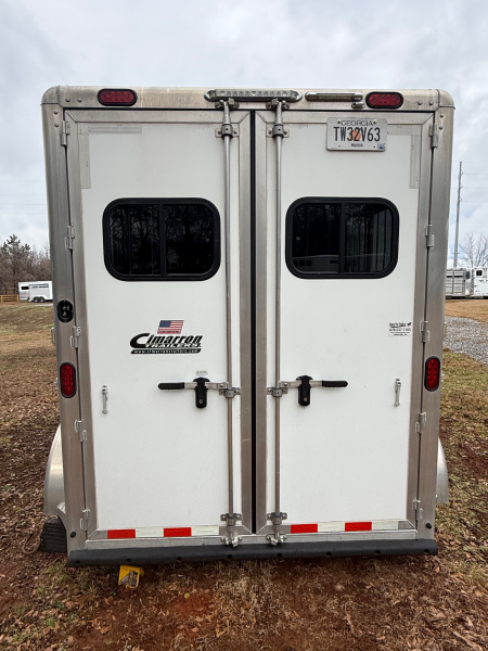 Consignment 2018 Cimarron Trailers Norstar NS2BT XL Horse Trailer